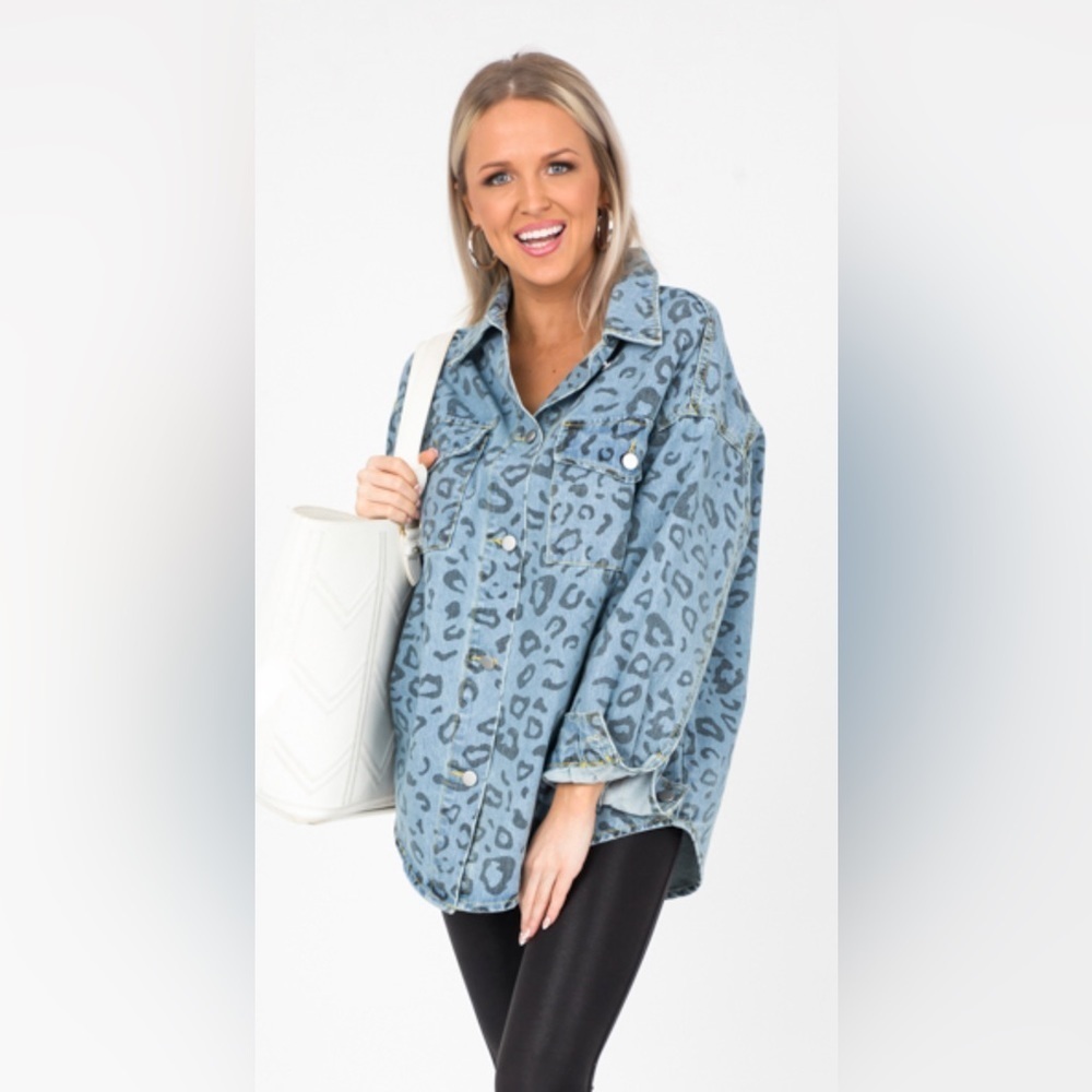 J. NNA Leopard Print Denim Shacket